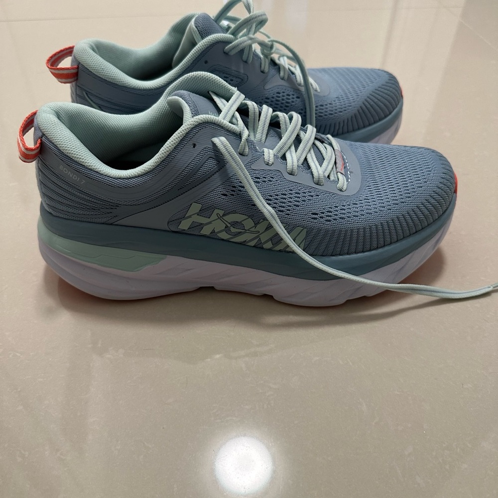 Hoka Bondi 7